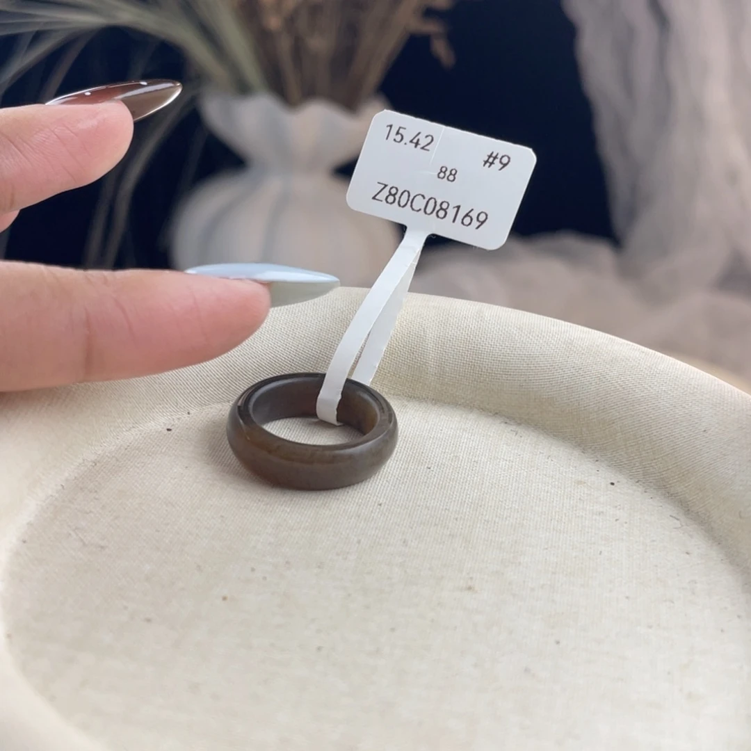 和田玉未镶嵌戒圈