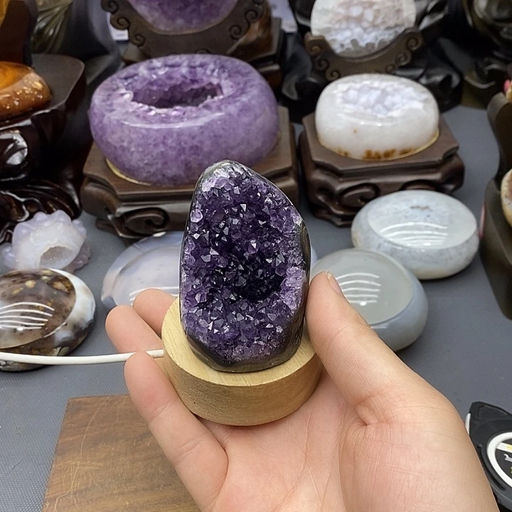 未镶嵌摆件紫晶紫晶