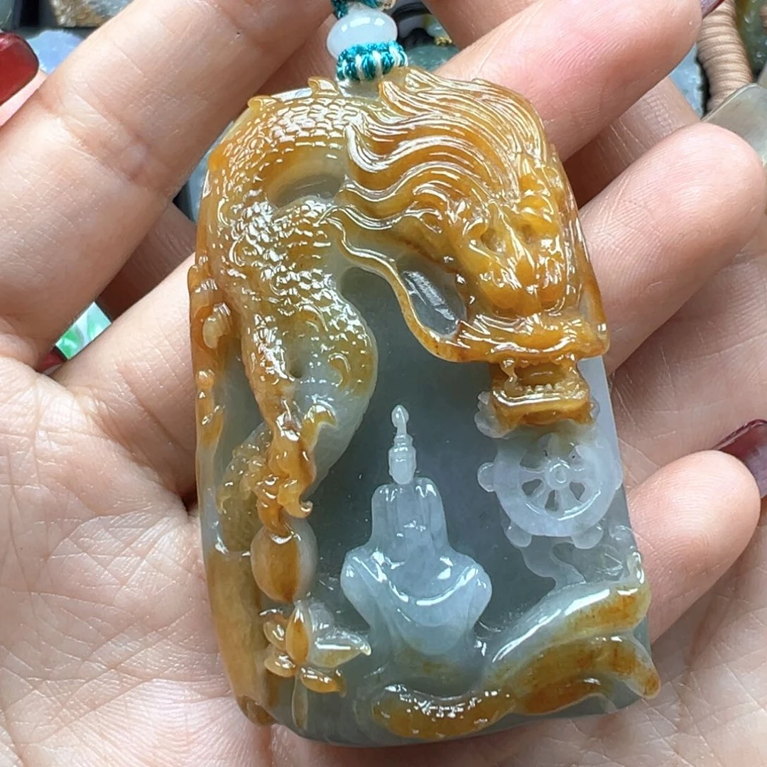 翡翠颈饰未镶嵌悟道