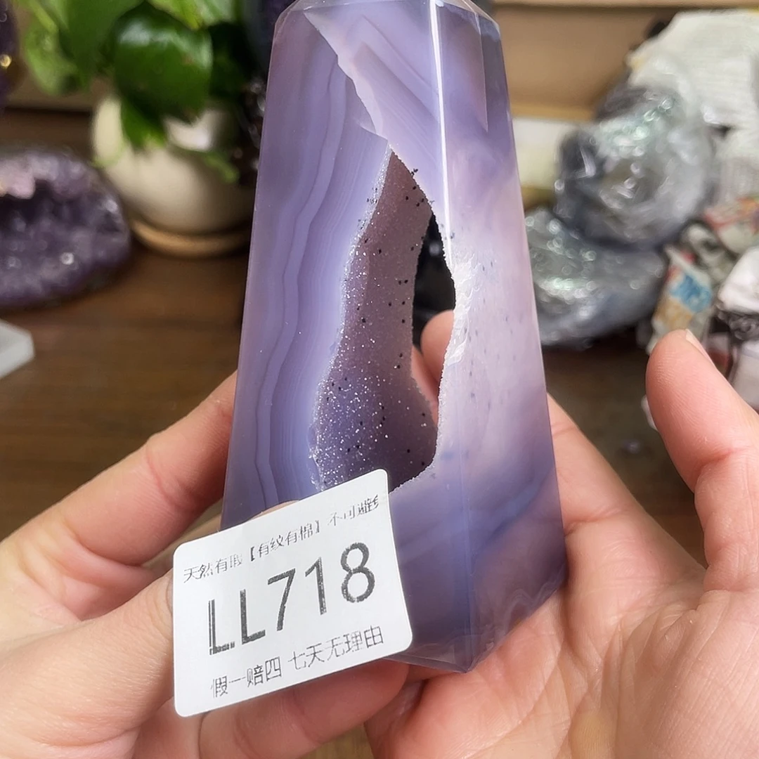 未镶嵌水晶大型摆件（非配饰）