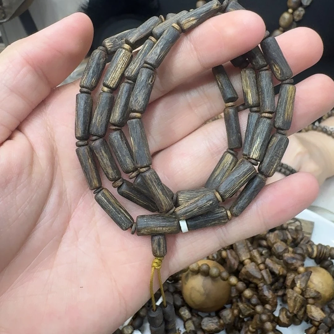 沉香沉香碎屑紫棋母树沉水树心 20 克多样性发一