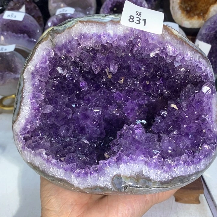 未镶嵌水晶大型摆件（非配饰）方解石