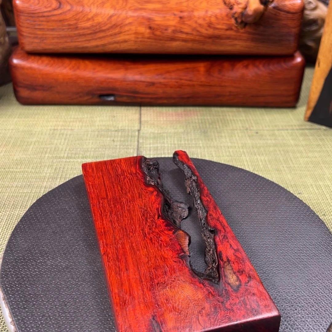 大果紫檀（缅甸花梨）极**右
