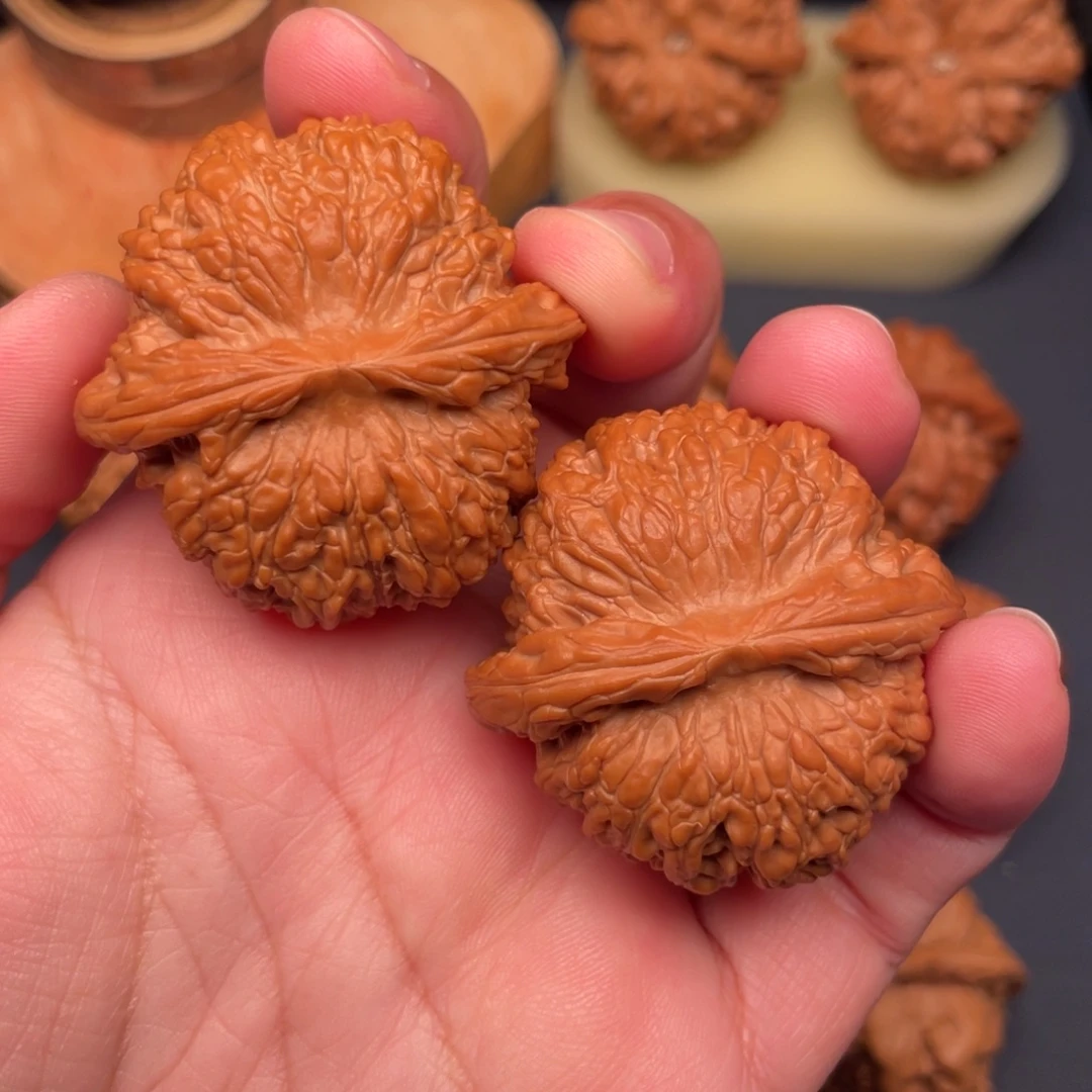 文玩核桃把件全品无修41血麒麟