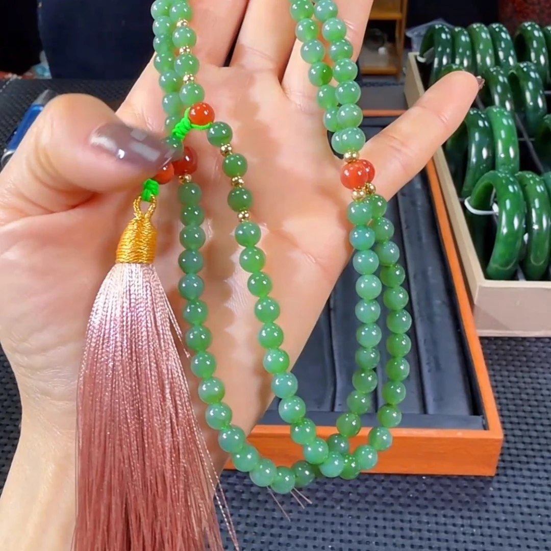 和田玉（碧玉）未镶嵌颈饰