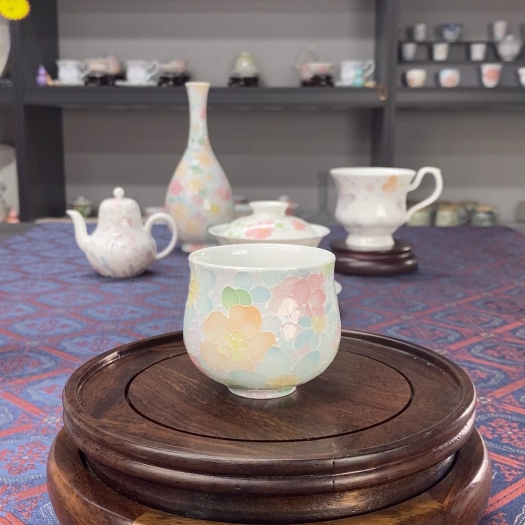 万花釉下手绘品茗杯