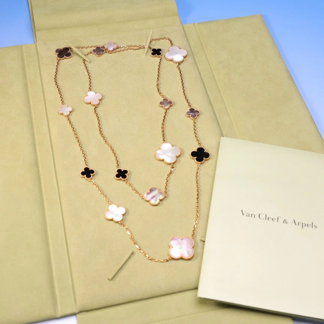 95新 梵克雅宝 柚礼中古Yooli /梵克雅宝18k金16花项链