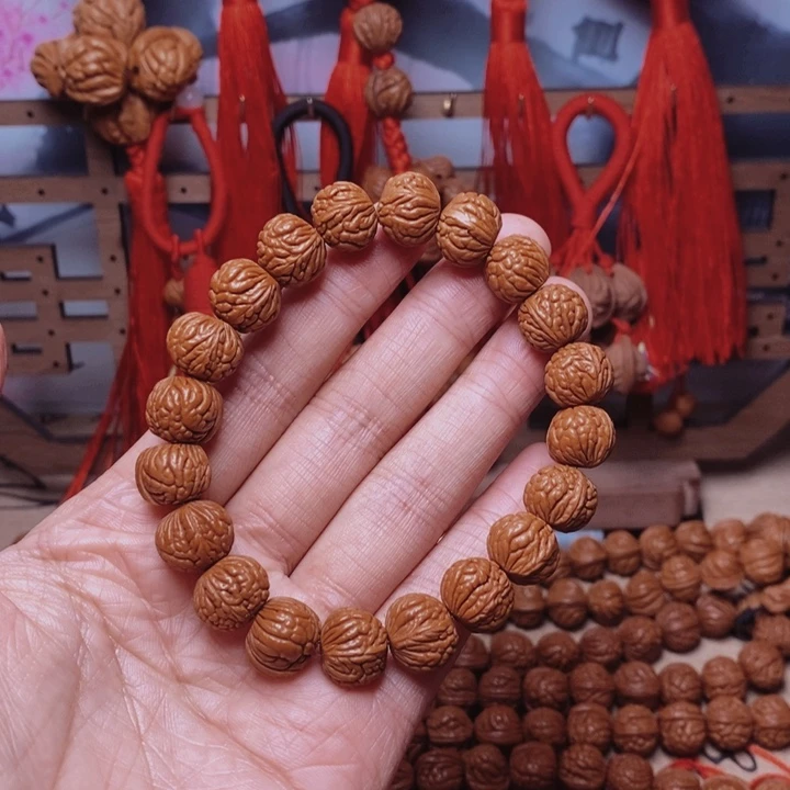 桃核吊坠桃枭手串
