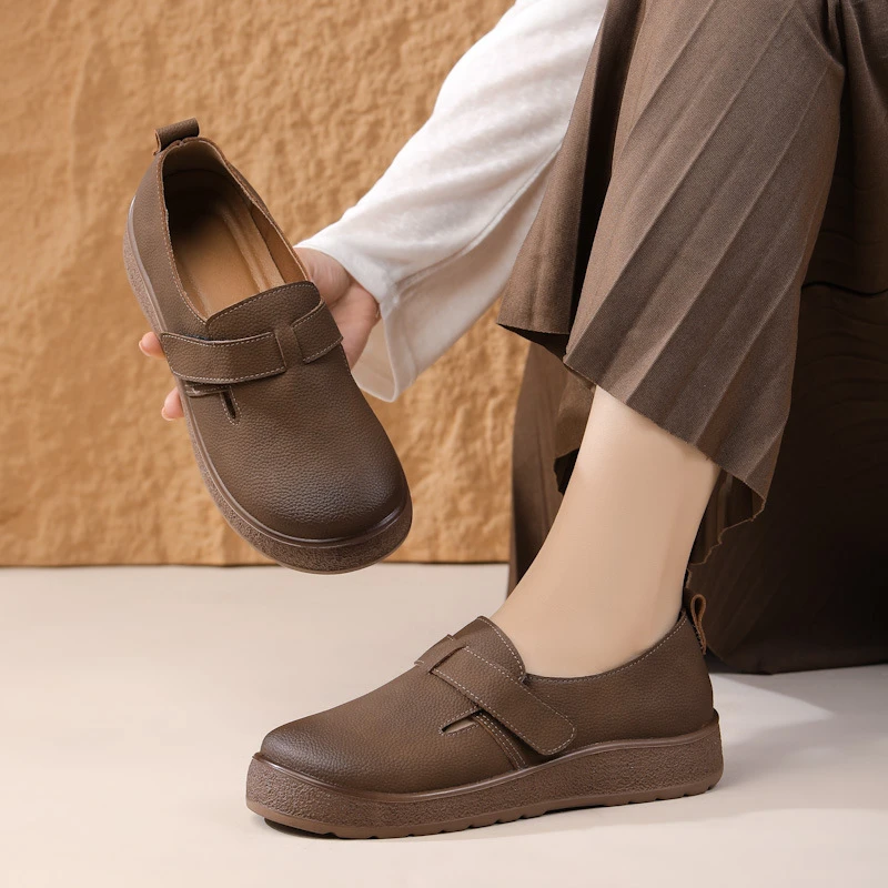 COSTLYGIRL平底妈妈鞋百搭复古勃肯鞋大码软底单鞋舒适休闲女鞋