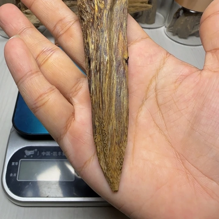 木手工艺高山野留巴树心料15.5克