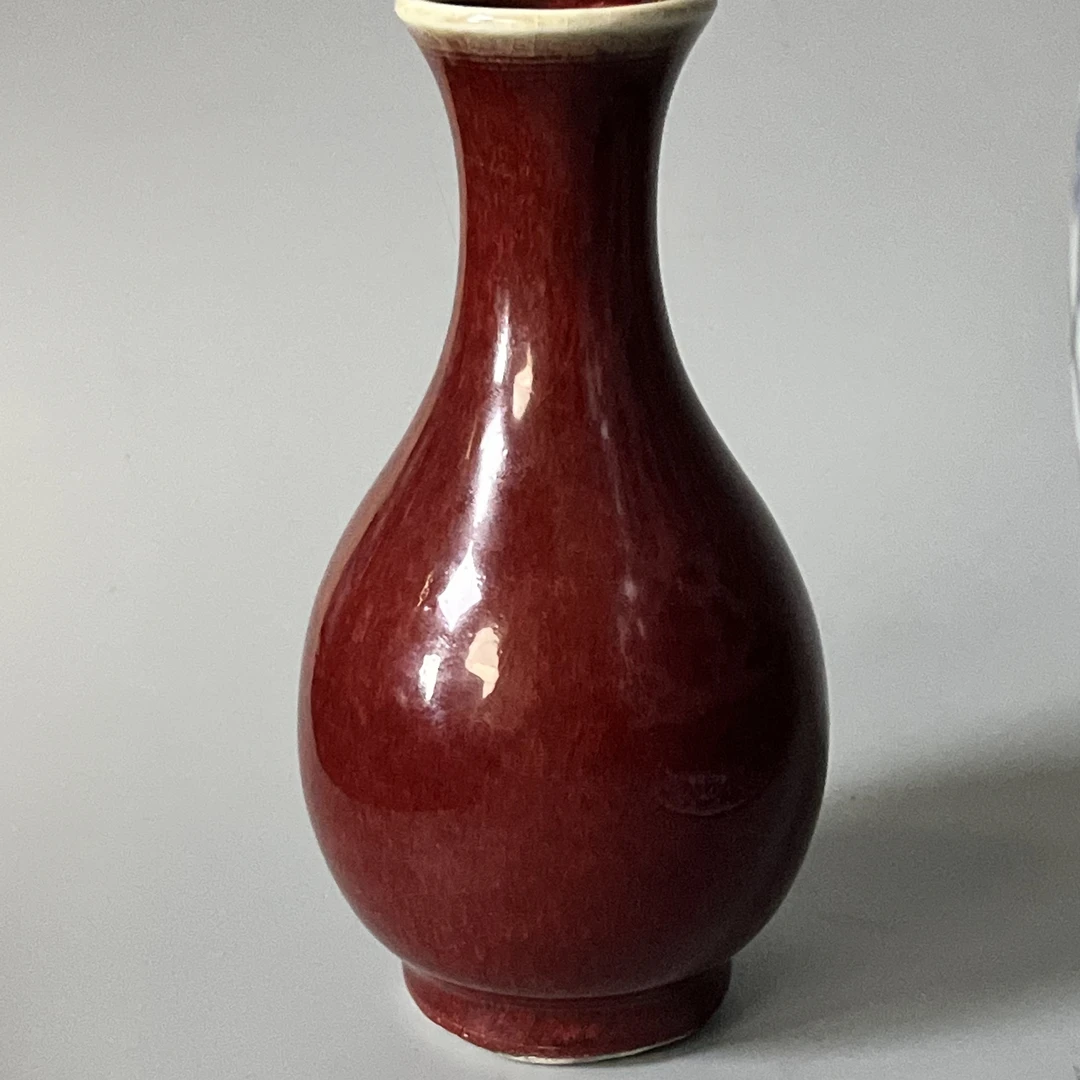 2811 清中期钧红釉小赏瓶
