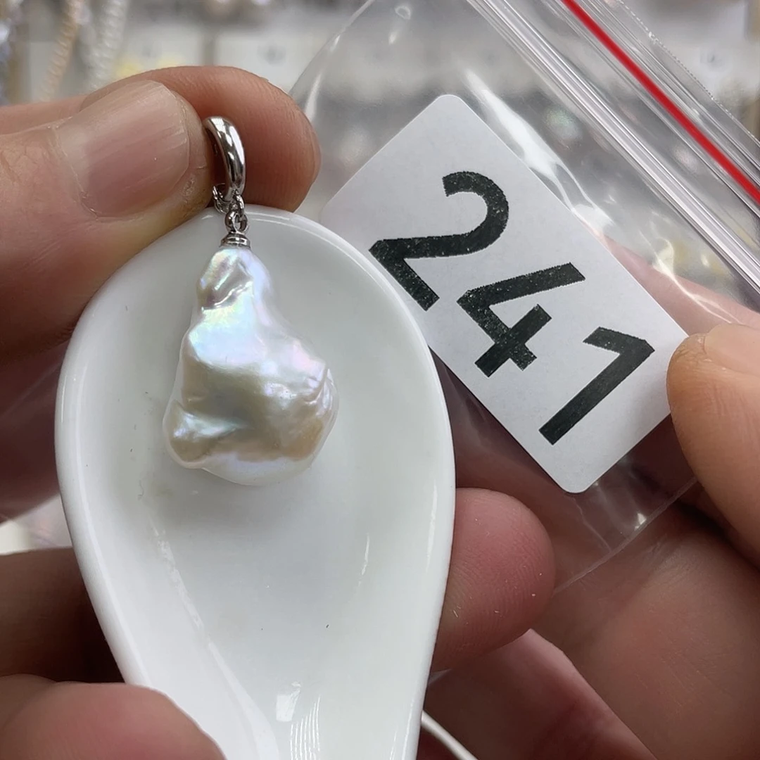 淡水珍珠颈饰未镶嵌