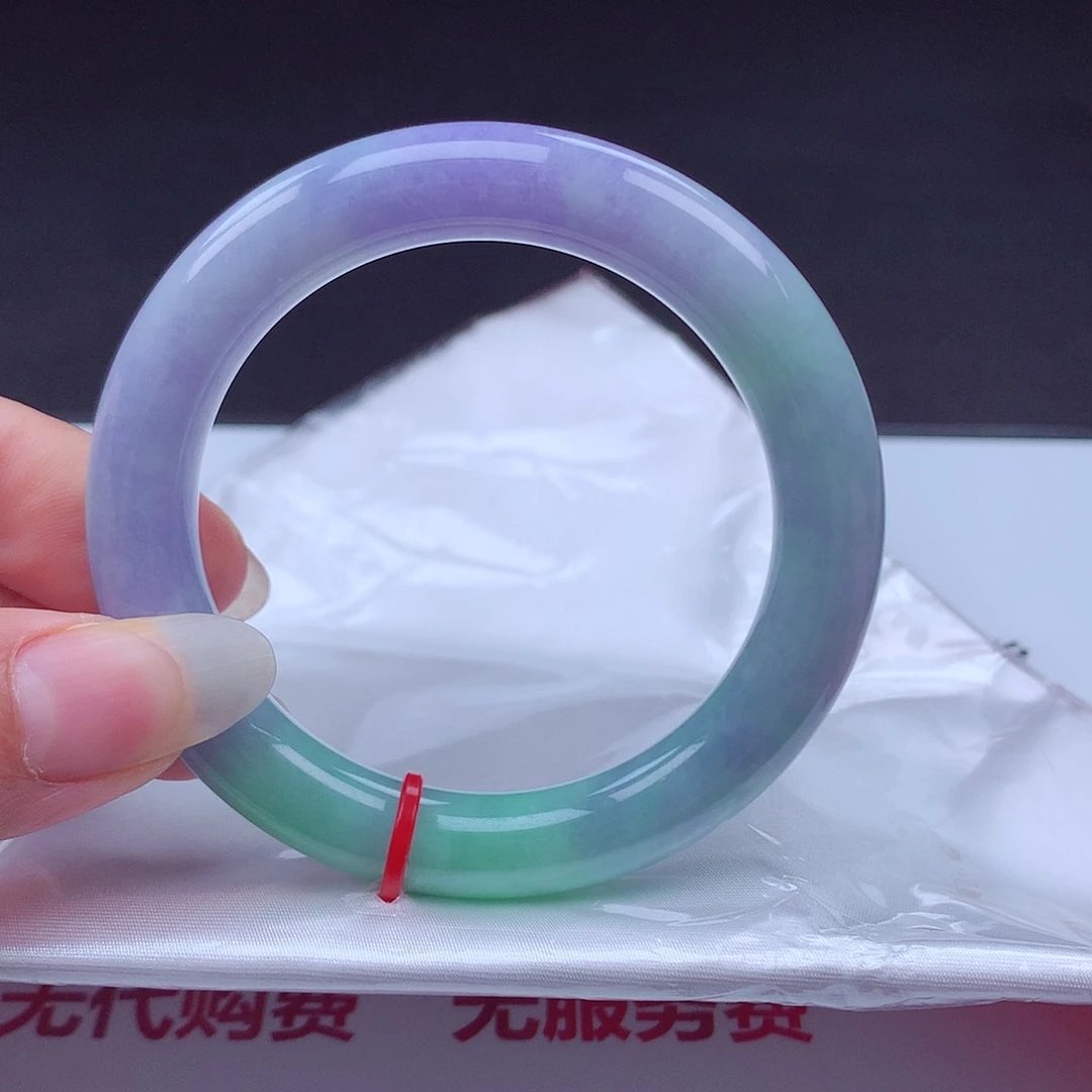 翡翠手镯未镶嵌手镯222003