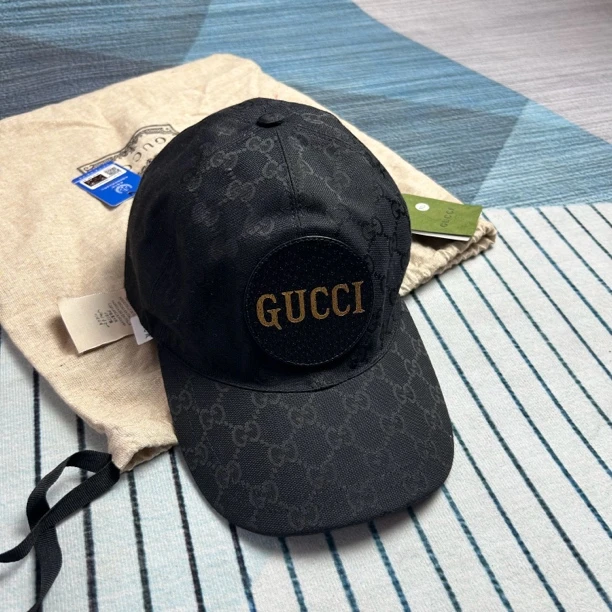 未使用 GUCCI/古驰 黑色满印双G字母logo鸭舌帽