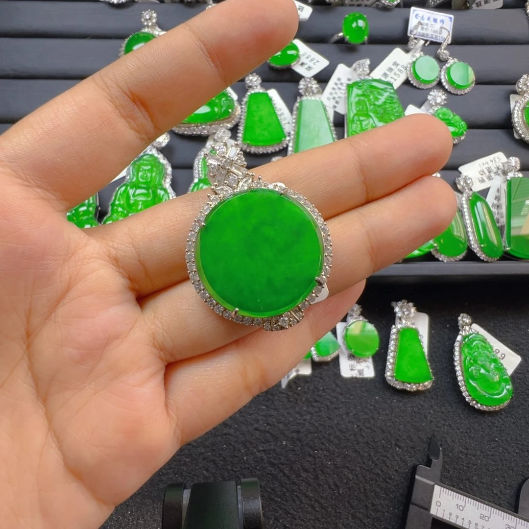 翡翠银S925镶嵌颈饰