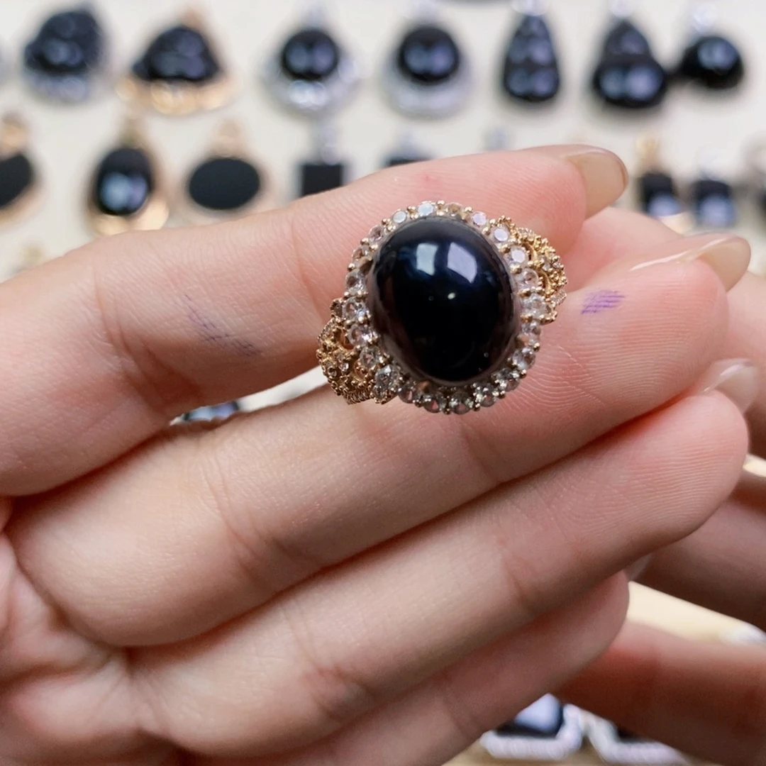 18K金镶嵌定制翡翠墨翠玻璃种女戒