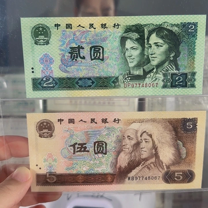 小**-CSIS评级随机发货单张随机发货