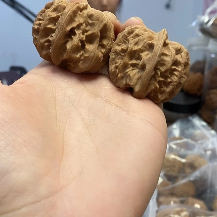 文玩核桃把件42平谷方块油