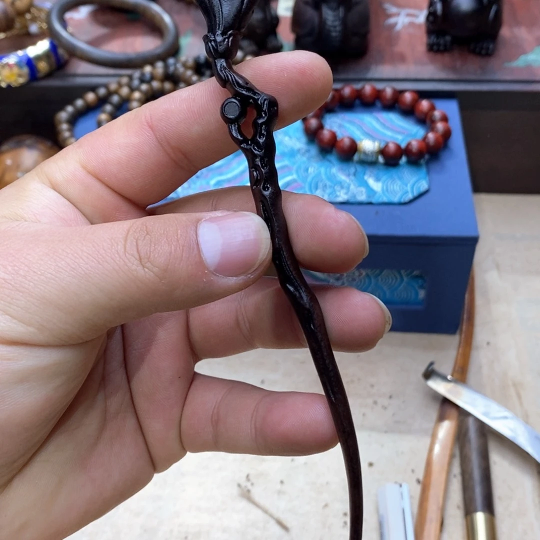 大叶紫檀（黑酸枝木类）