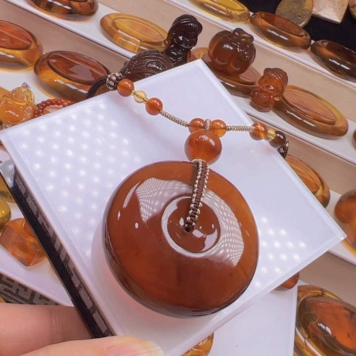 琥珀颈饰未镶嵌天然缅甸琥珀平安扣吊坠30克