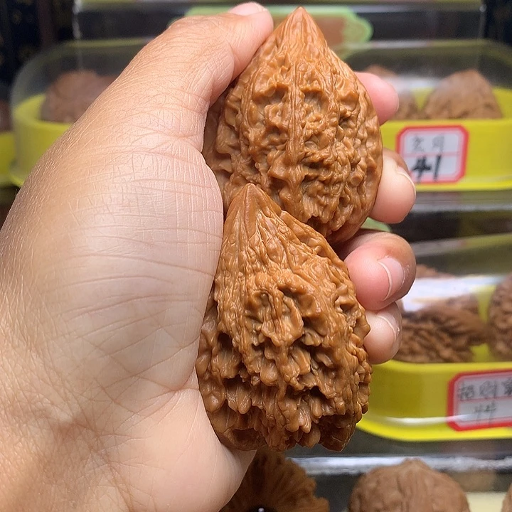 吊坠文玩核桃老*头大古石