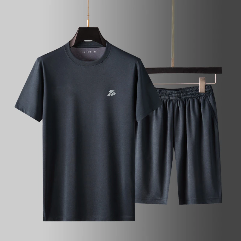 夏季定制款短袖体能训练服套装 反光标跑步速干简约圆领T恤上衣男