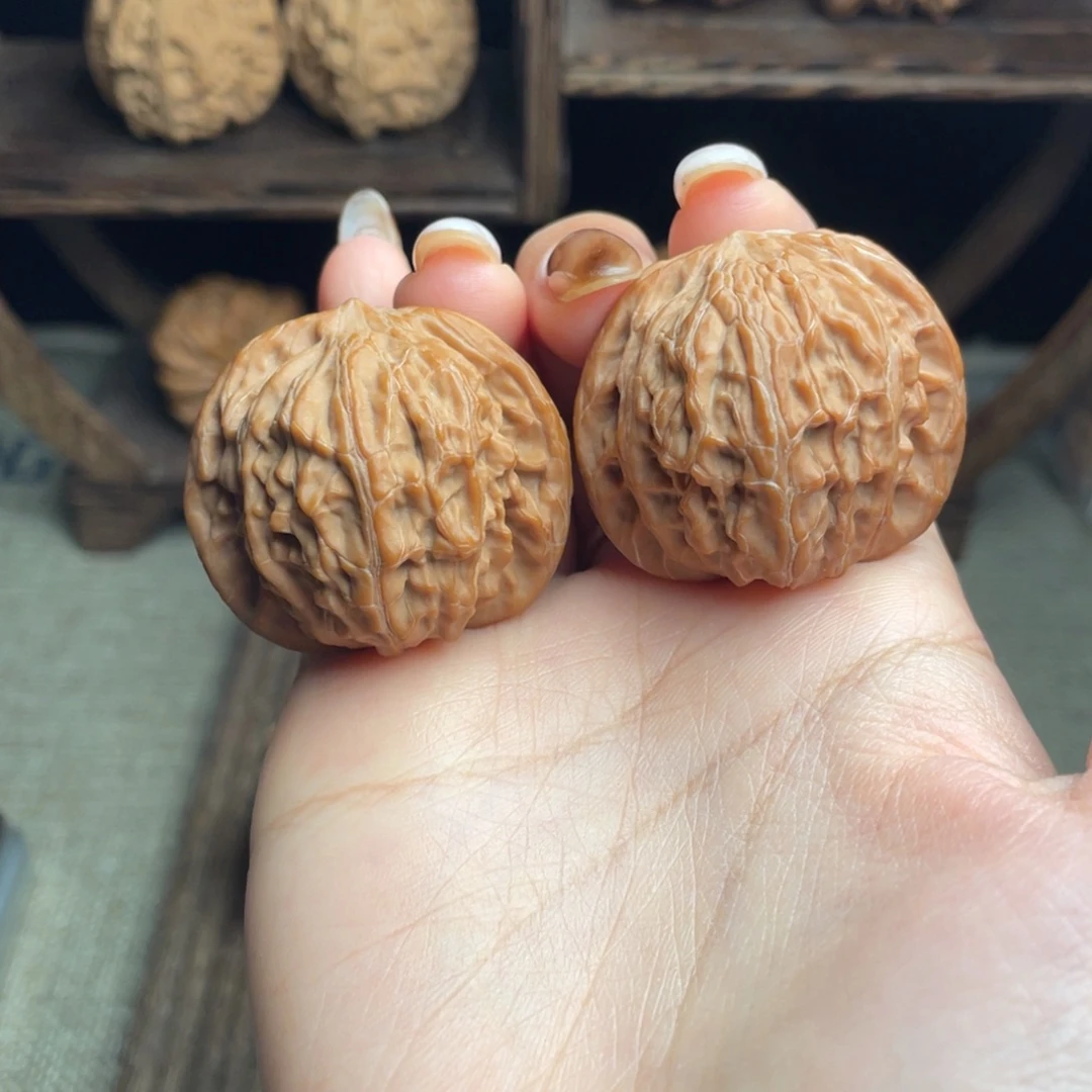 文玩核桃吊坠磨盘37 全品白茬精配毕业红皮克重打手