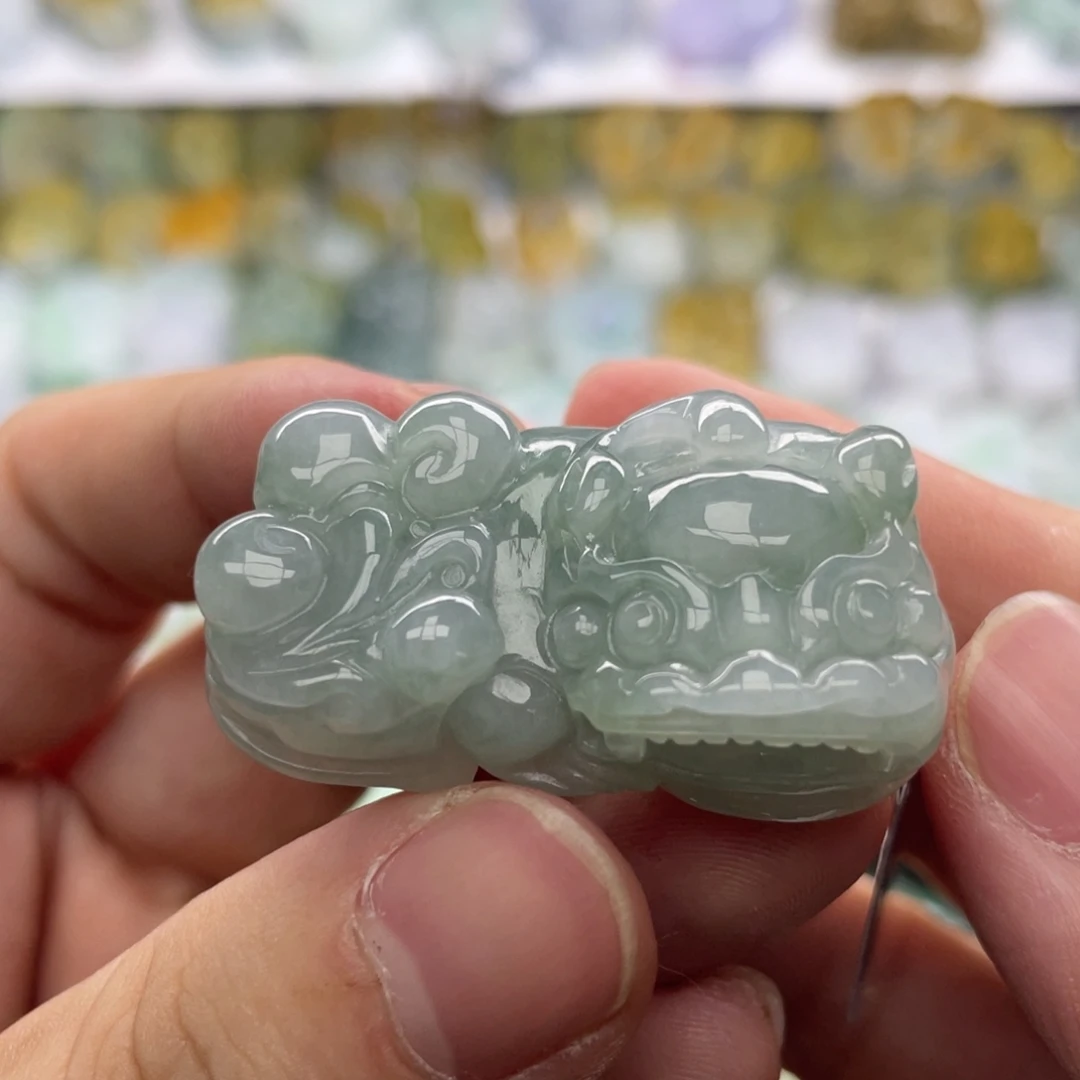 翡翠未镶嵌颈饰貔貅4