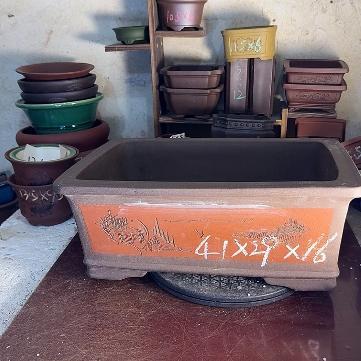 紫砂花盆，手工制作