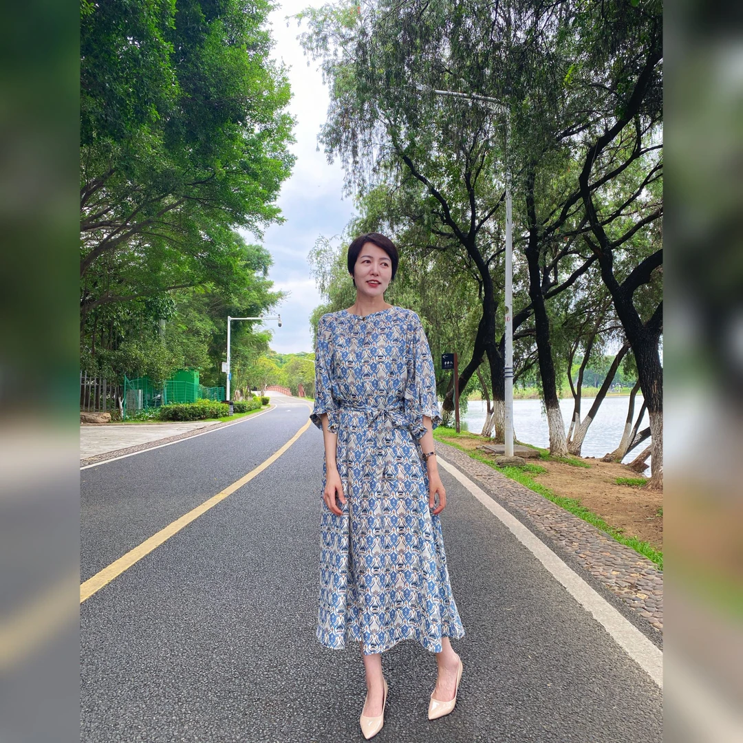 【YAN】LP复古印花圆领系带中袖桑蚕丝连衣裙 # QBSH0528-C9514