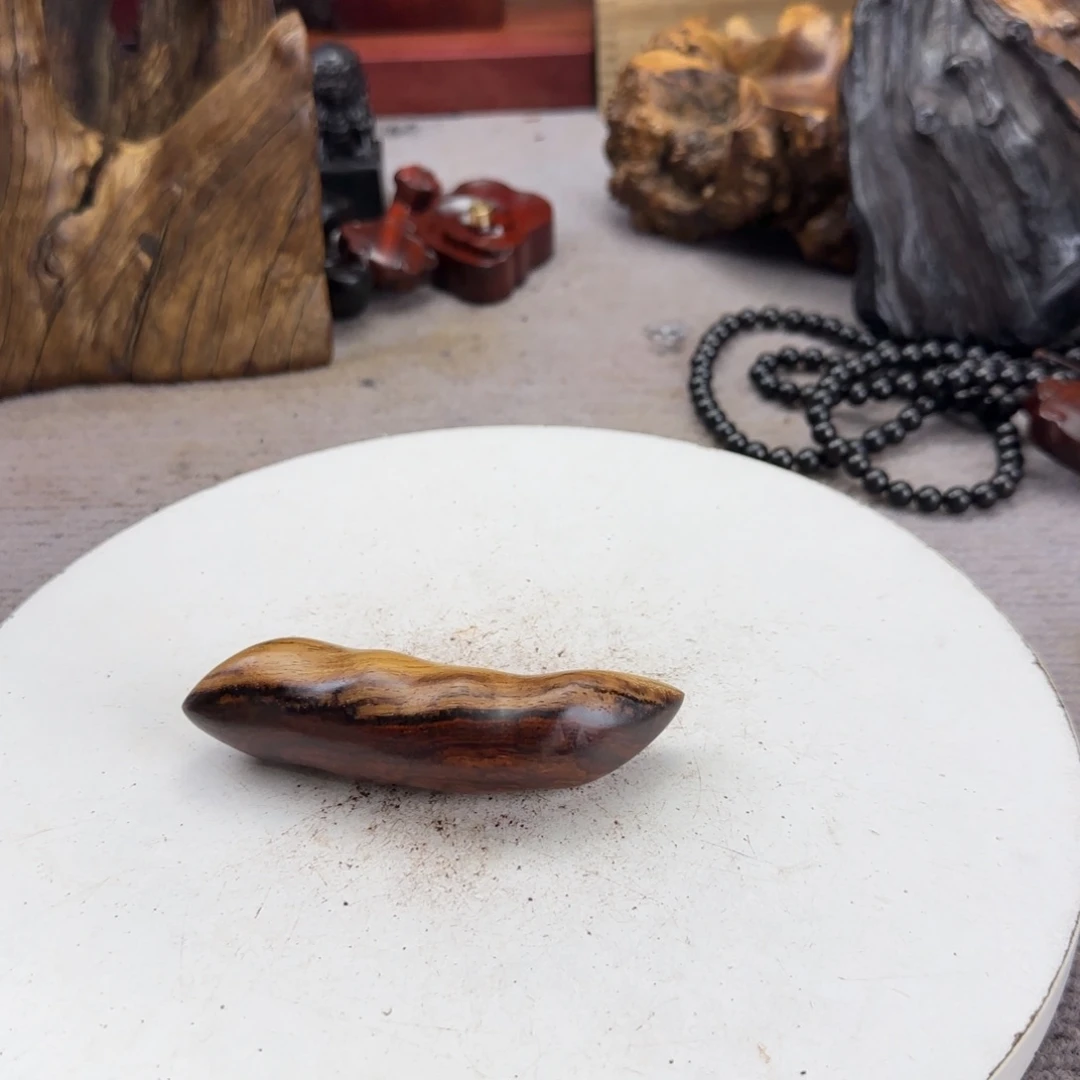 大果紫檀（缅甸花梨）一**雷