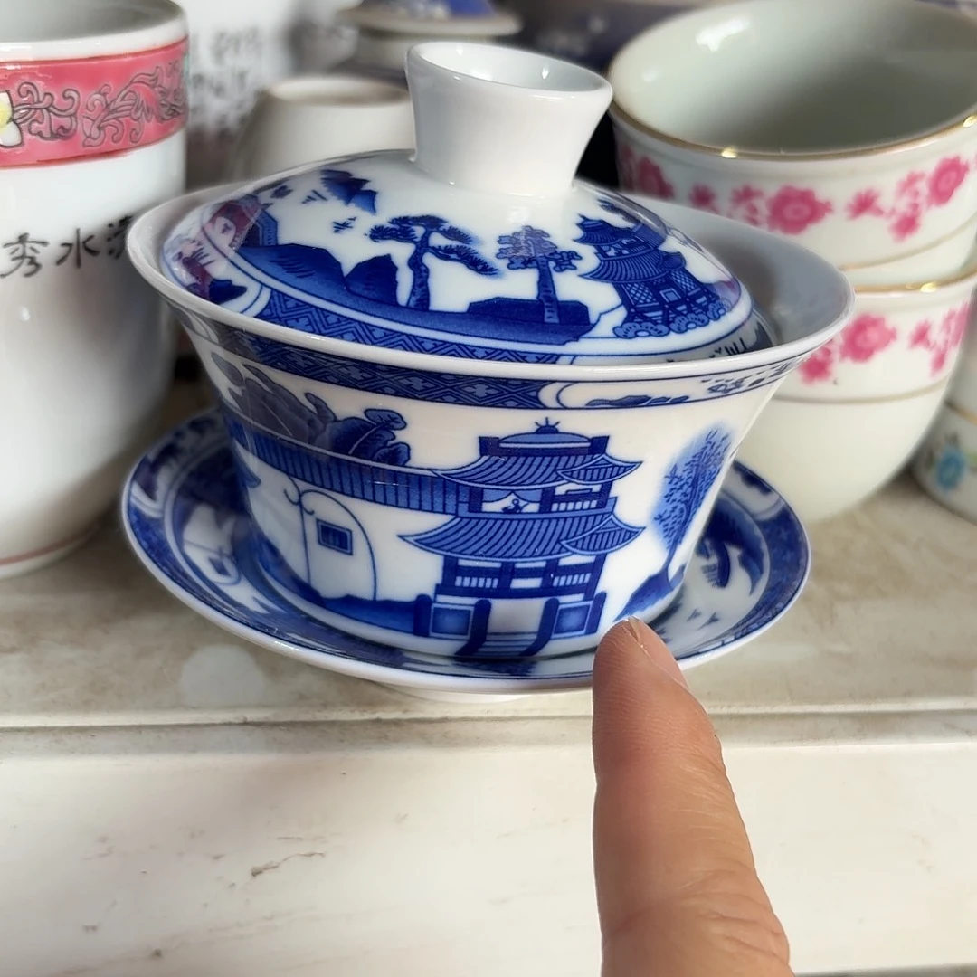 景德镇现代陶瓷用品