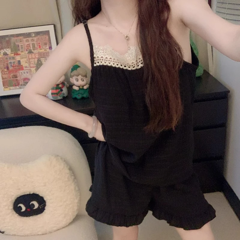 带胸垫睡衣女夏季2025新款吊带短裤性感法式花边可外穿家居服套装