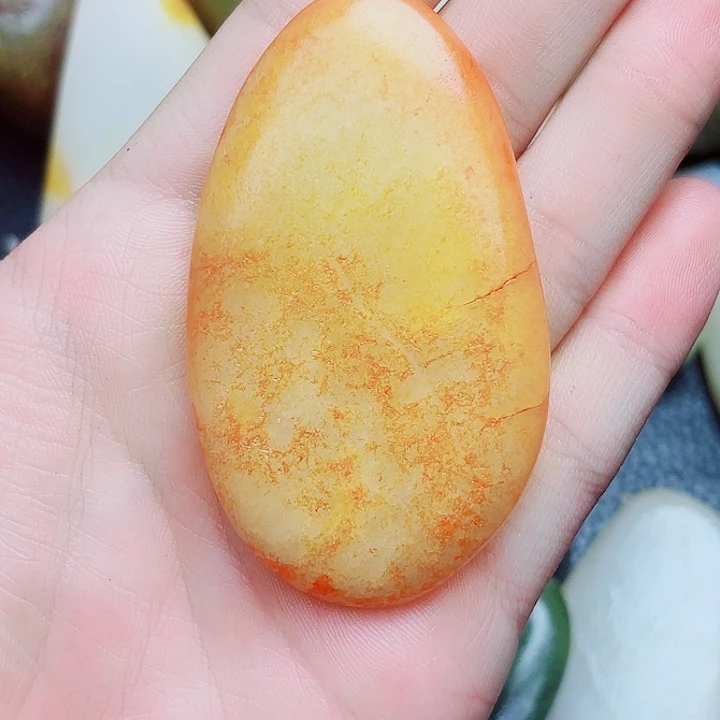 未镶嵌和田玉挂件