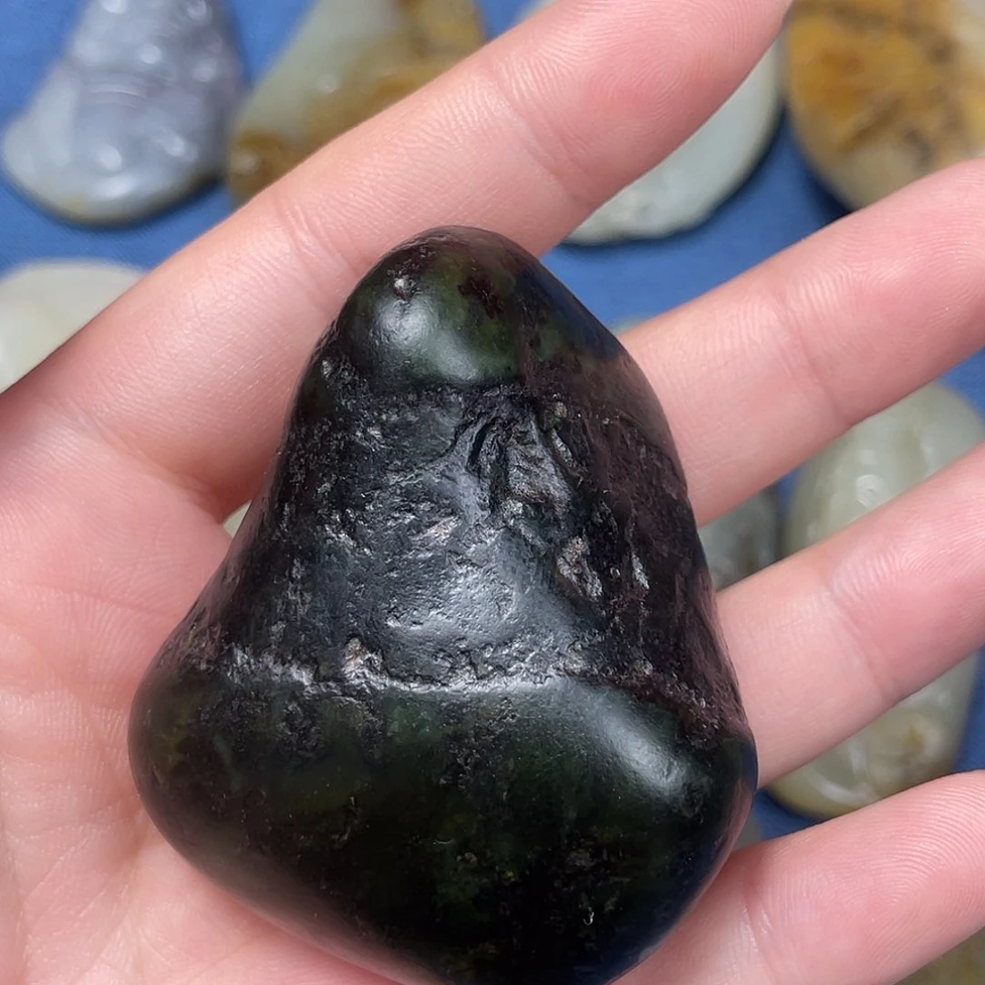 和田玉（糖玉）珠宝奇石未镶嵌大**.