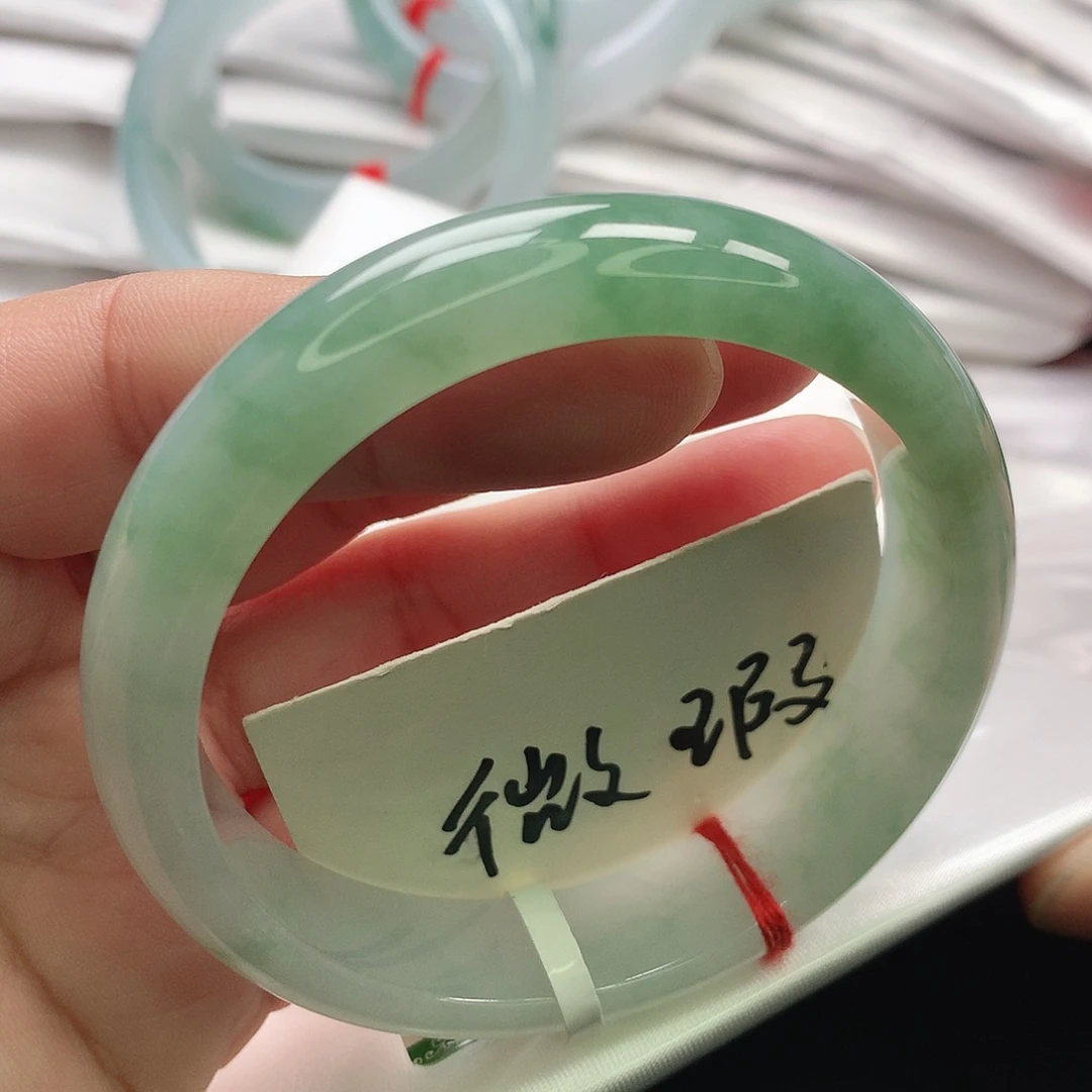 翡翠未镶嵌手镯缅甸54.55