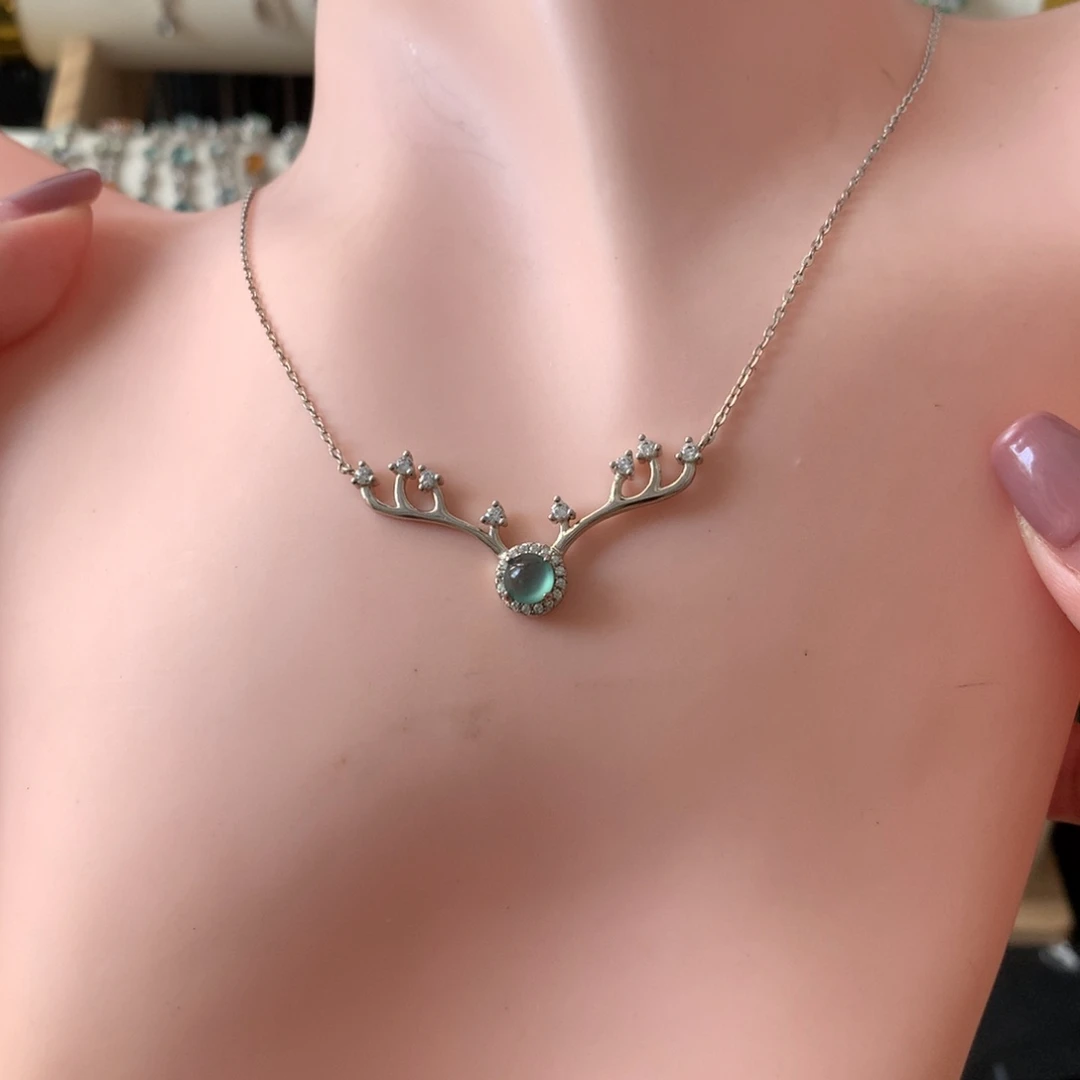 翡翠银S925镶嵌耳饰项链