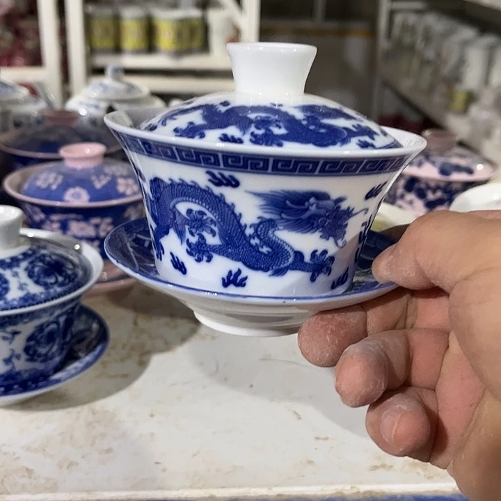 景德镇清仓处理福利满满陶瓷