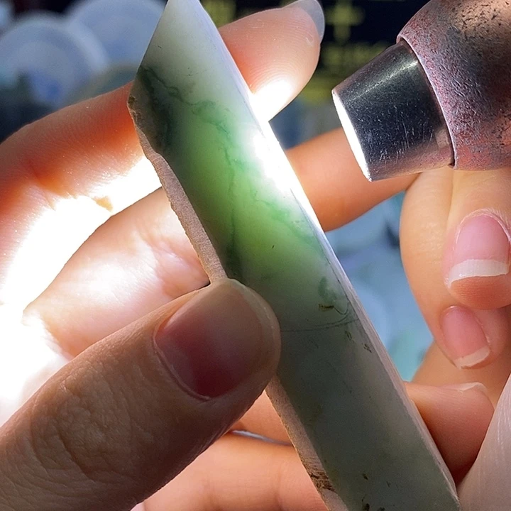 翡翠裸石纯天然翡翠