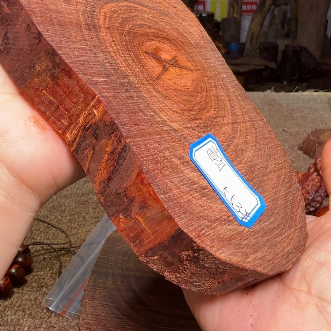 捷***承檀香紫檀（小叶紫檀）把件定制加工不退不换