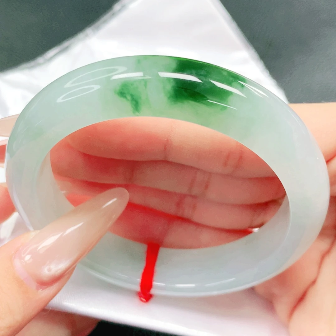 翡翠未镶嵌手镯57