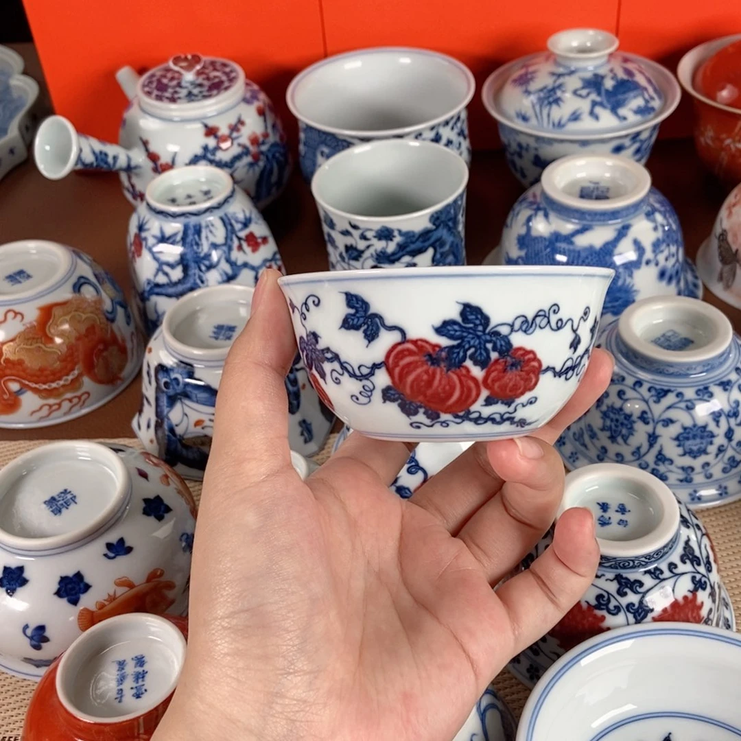 阳春白雪釉里红南瓜缸杯