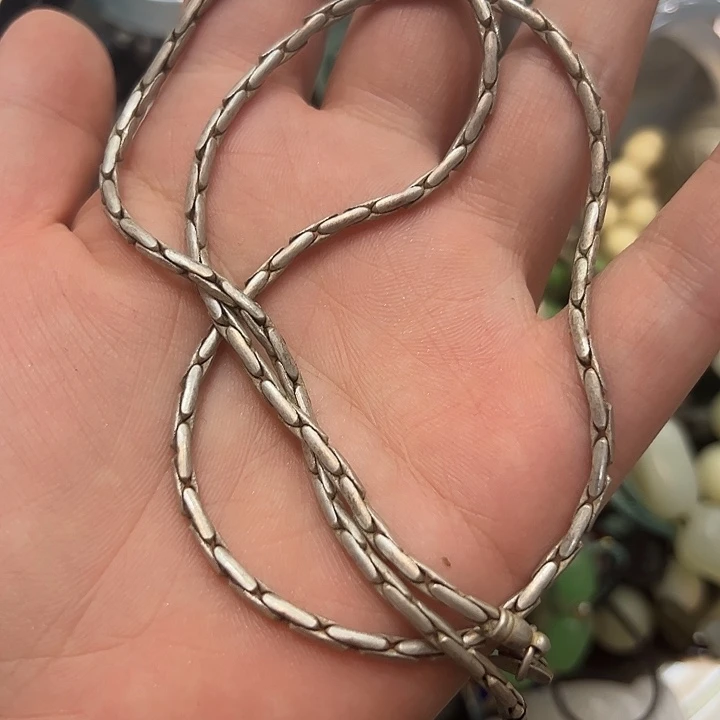 S***姐扇子民俗文化的艺术品