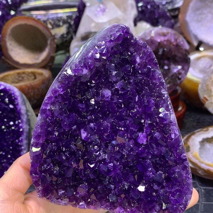 水晶乌拉圭紫晶簇未镶嵌