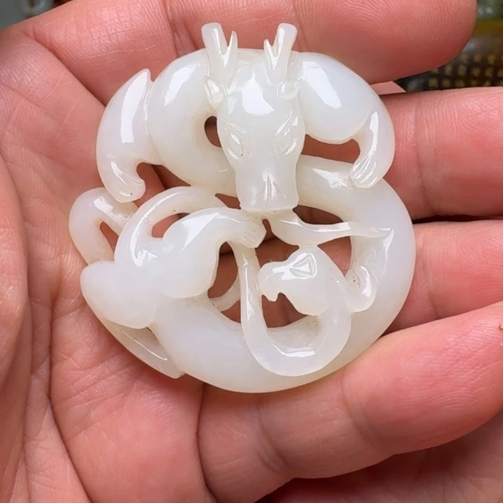 和田玉未镶嵌挂件