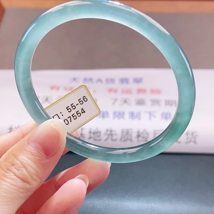 翡翠未镶嵌手镯翡翠手镯39