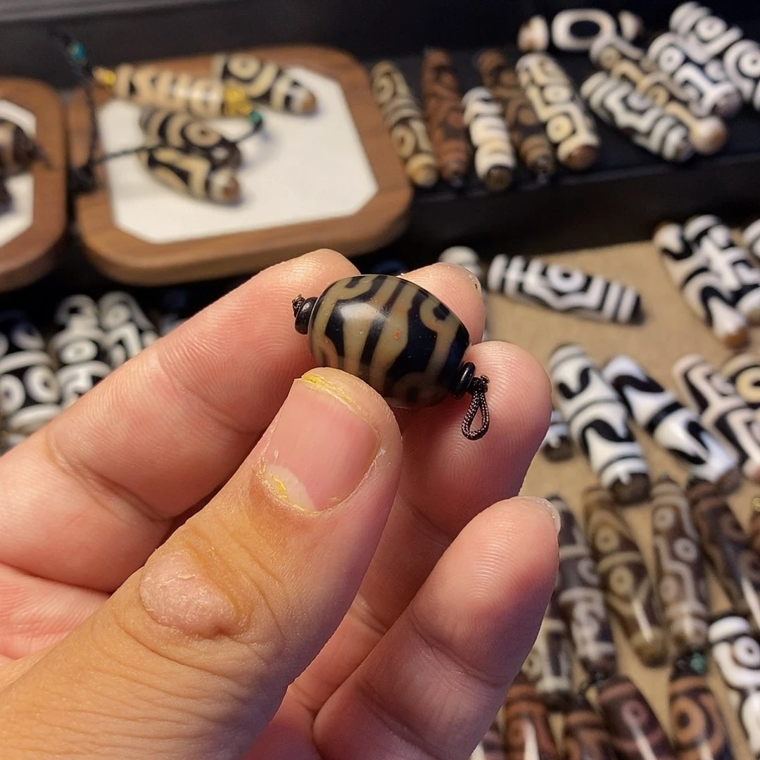 玛瑙/玉髓颈饰未镶嵌果*啊