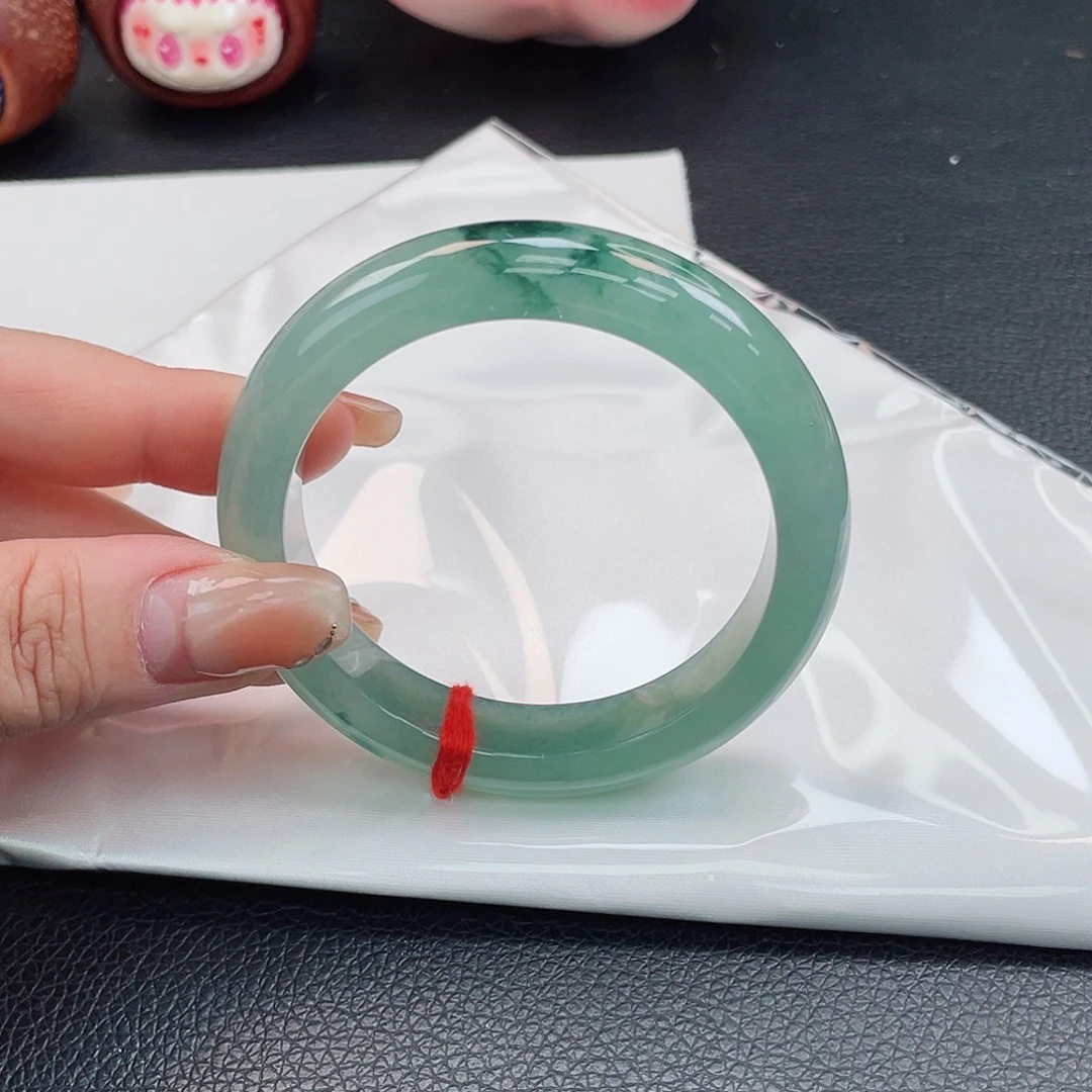 翡翠未镶嵌手镯56正圈湖水绿飘花冰胶强推