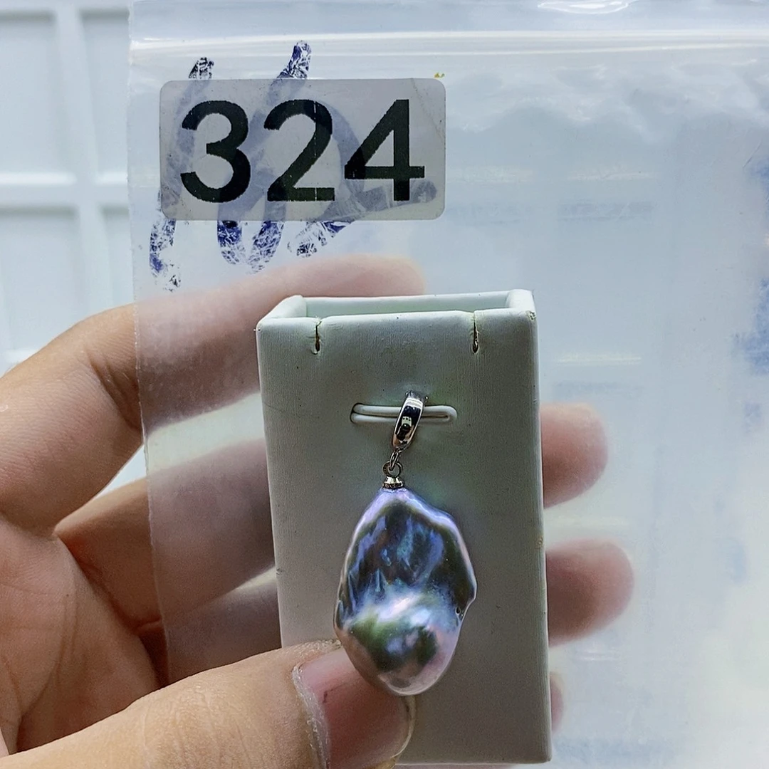 颈饰合金淡水珍珠