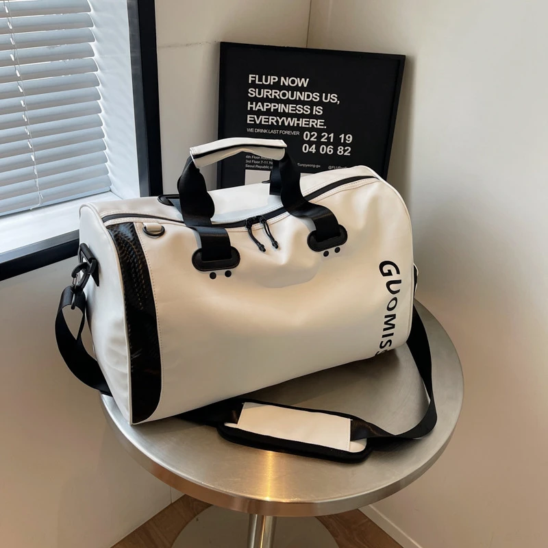 新款潮流斜挎包女大容量干湿分离运动游泳包可手提单肩瑜伽健身包